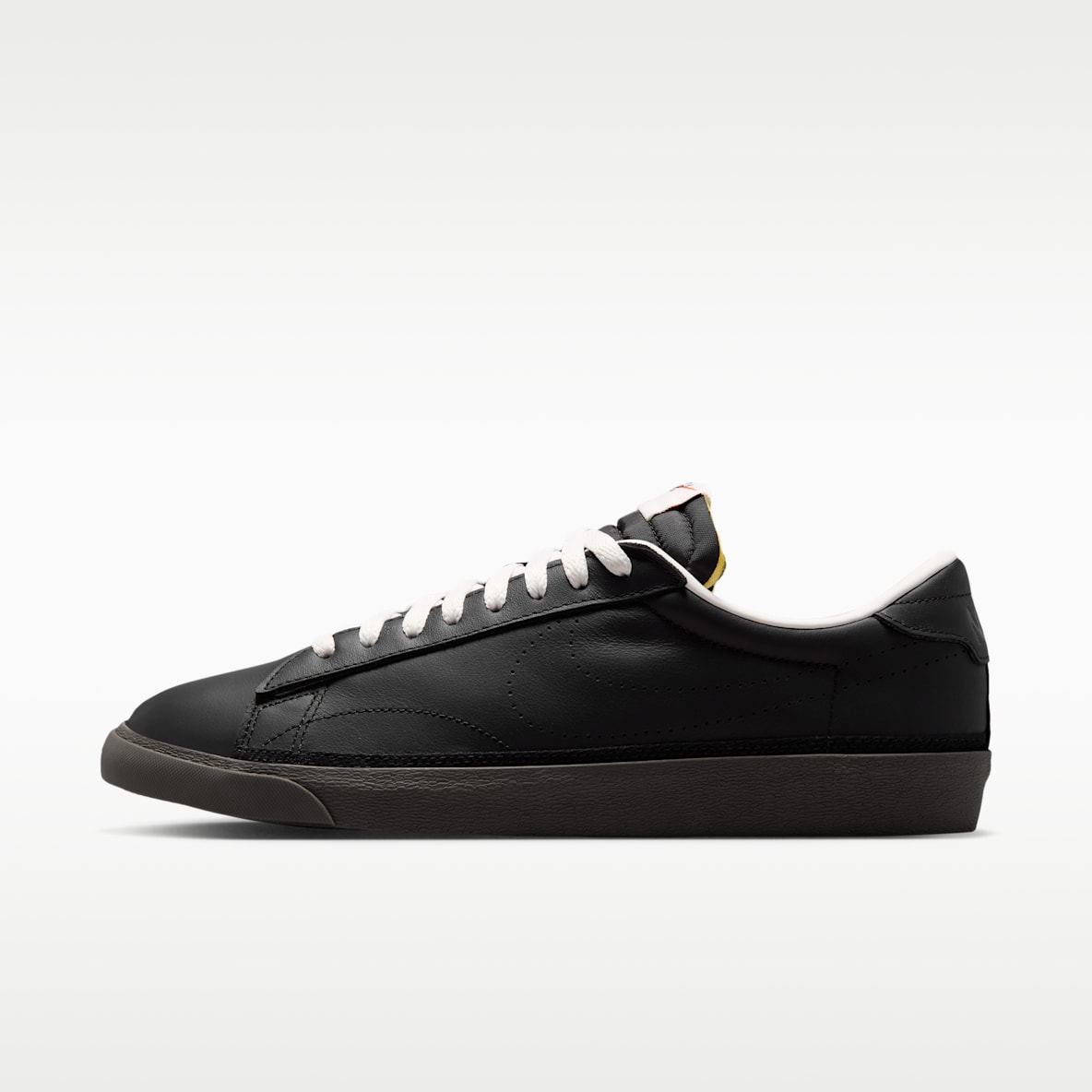 Nike Tennis Classic Men‘s shoes