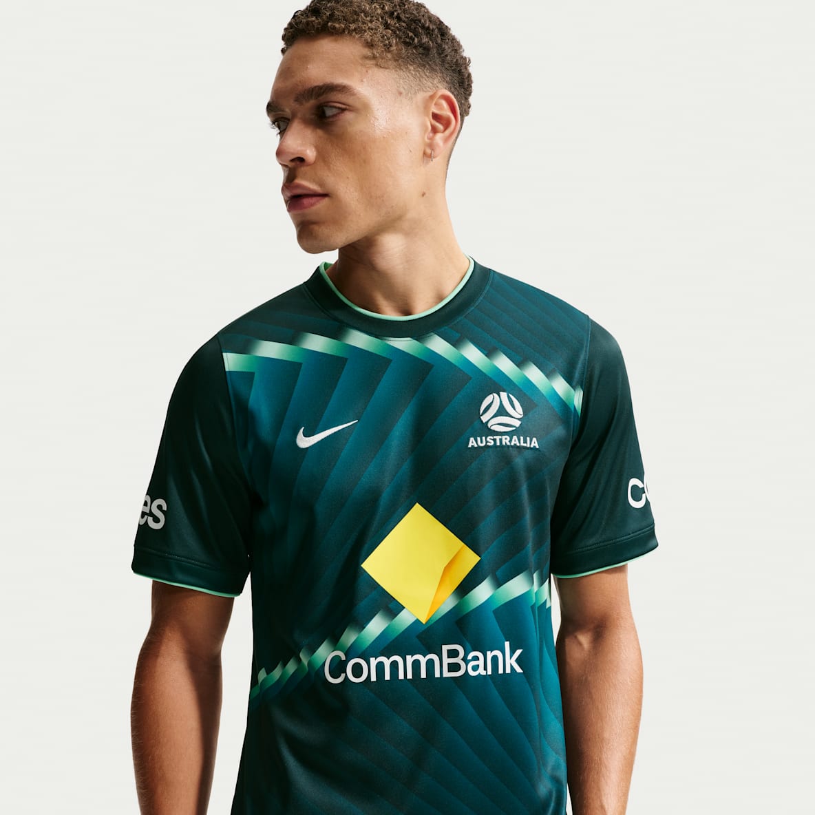 Australia Academy Pro Men's Nike Dri-FIT Football Pre-Match Short-Sleeve Top
