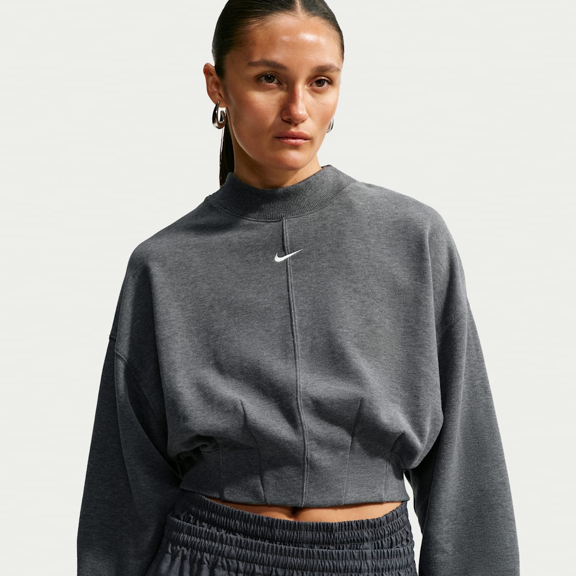 Nike Studio Fleece Lightweight Women's Oversized Cropped Pleated Crew