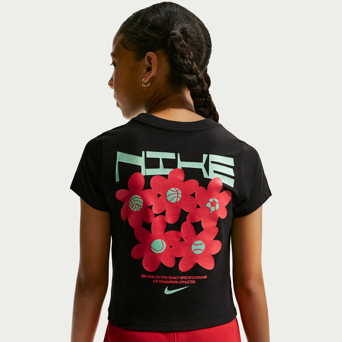 Nike Sportswear Big Kids' (Girls') Slim Cropped T-Shirt