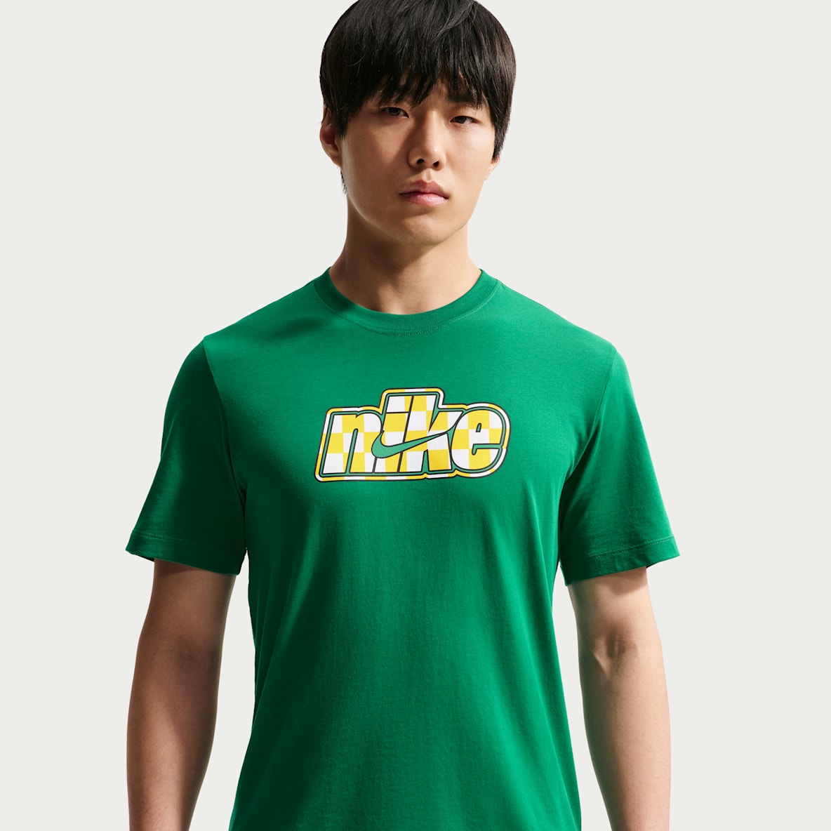 나이키 스포츠웨어 티셔츠