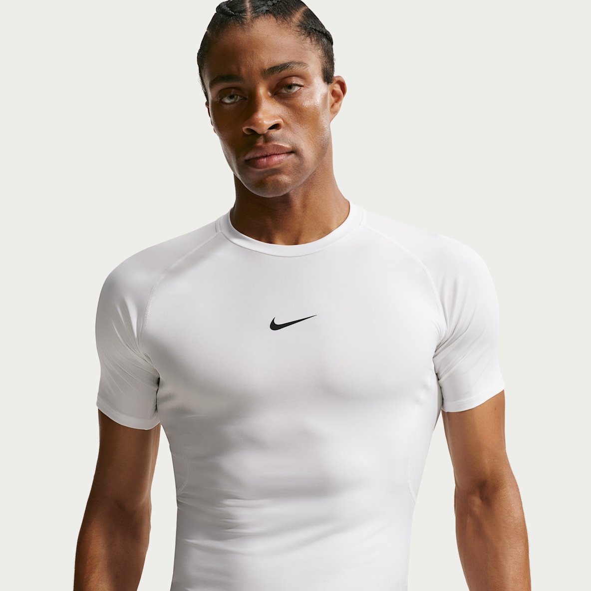 Nike Pro Dri-FIT Kurzarm-Fitness-Oberteil mit enger Passform für Herren