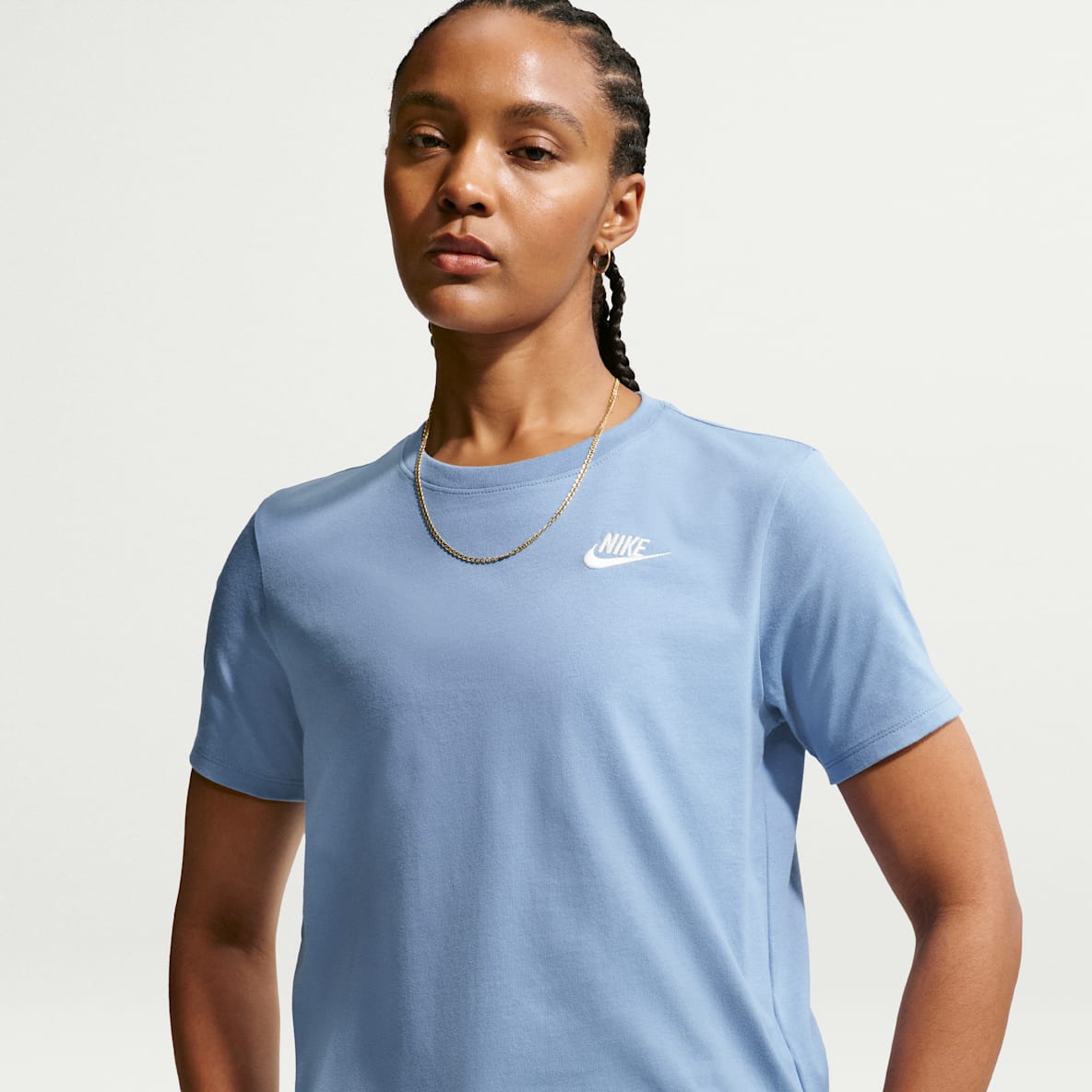 Nike Sportswear Club Essentials Women's T-Shirt