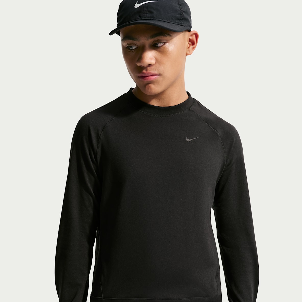 Nike Primary Nano Big Kids' (Boys') Dri-FIT UV Long-Sleeve Crew-Neck Top