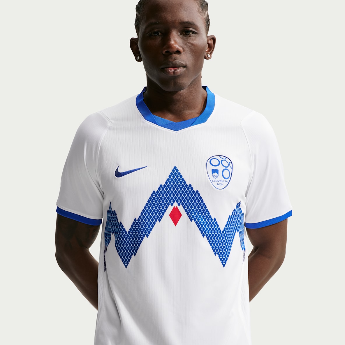 Slovenia 2026 Stadium Home Men's Nike Dri-FIT Soccer Replica Jersey