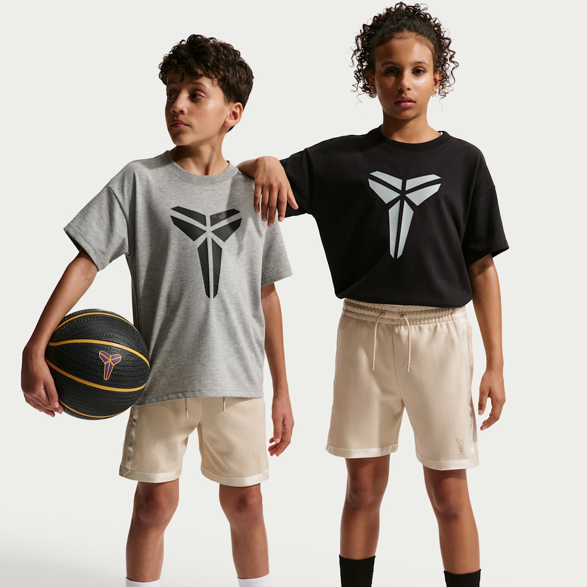 Kobe Shorts Dri-FIT Mamba para niños de talla grande