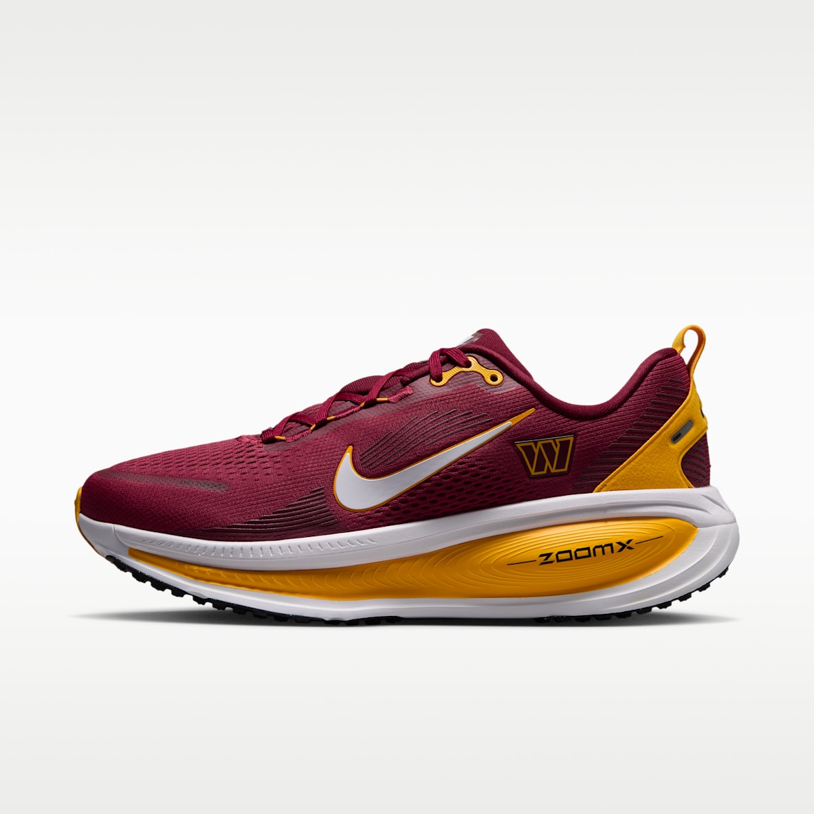 Nike Vomero 18 (Washington Commanders) Men's NFL Road Running Shoes