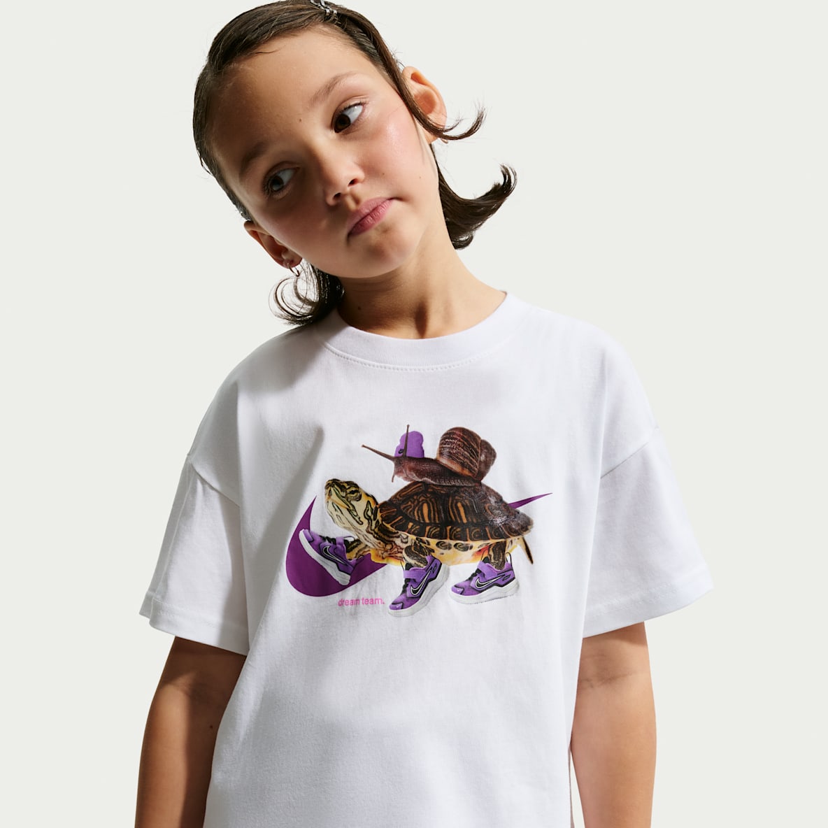 Nike Sportswear Older Kids' (Girls') Boxy T-Shirt