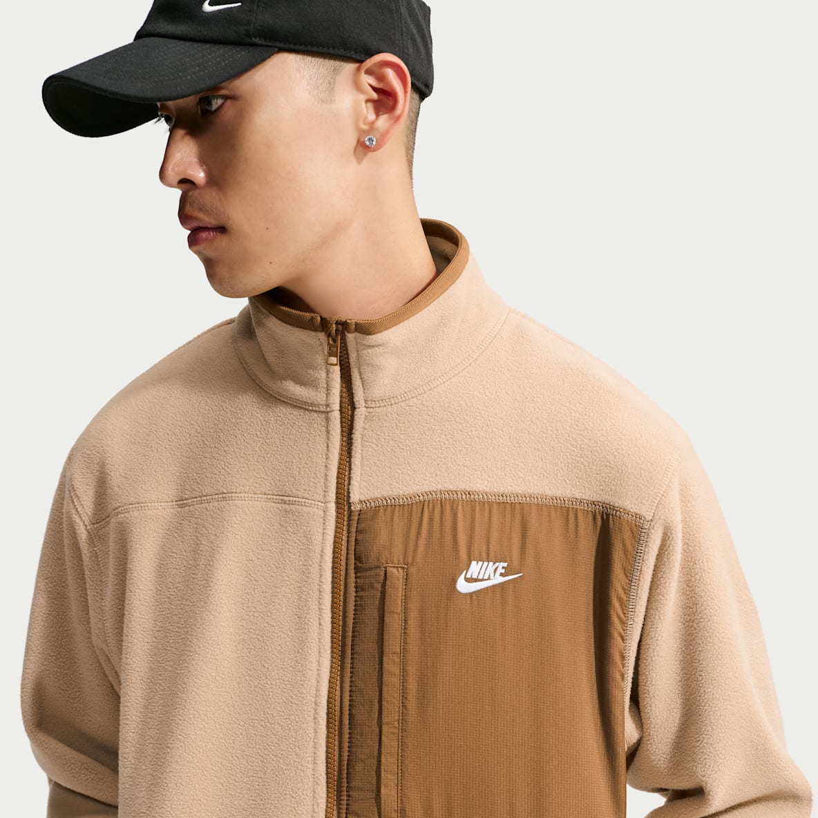 나이키 클럽 남성 써마 핏 풀집 재킷