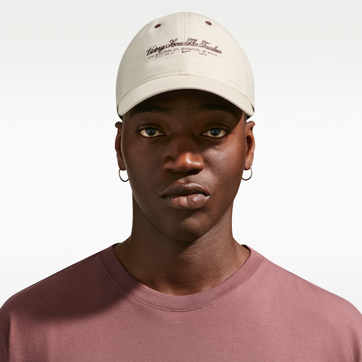 나이키 스포츠웨어 언스트럭처 캡