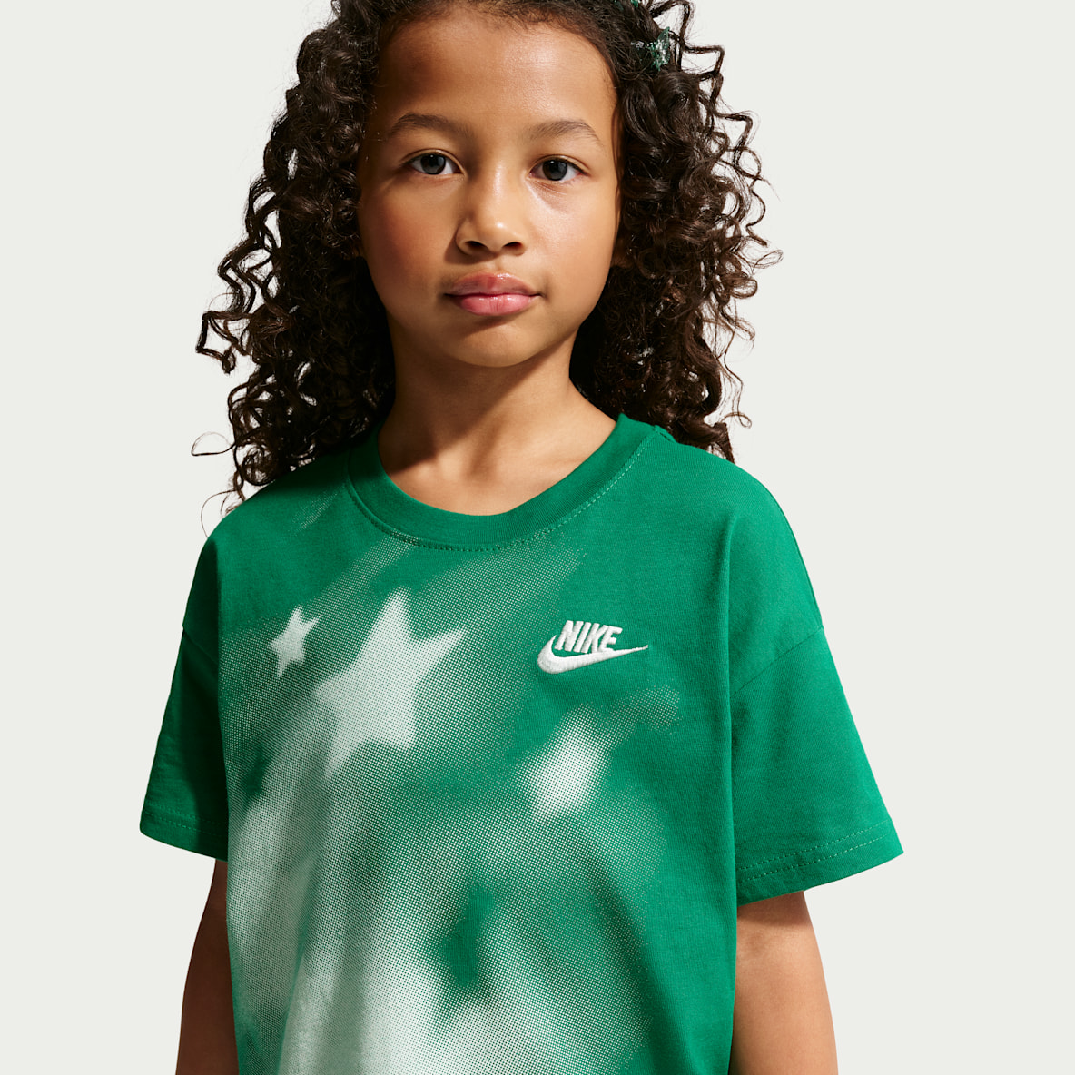 Nike Sportswear Playera para niña talla grande