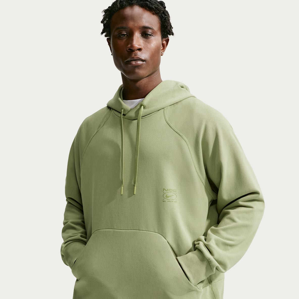 Nike N.A.C. Pánská volnější flísová tréninková mikina Dri-FIT s kapucí