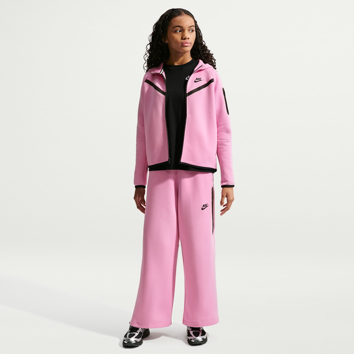 Nike Tech Fleece Big Kids' (Girls') Wide-Leg Pants