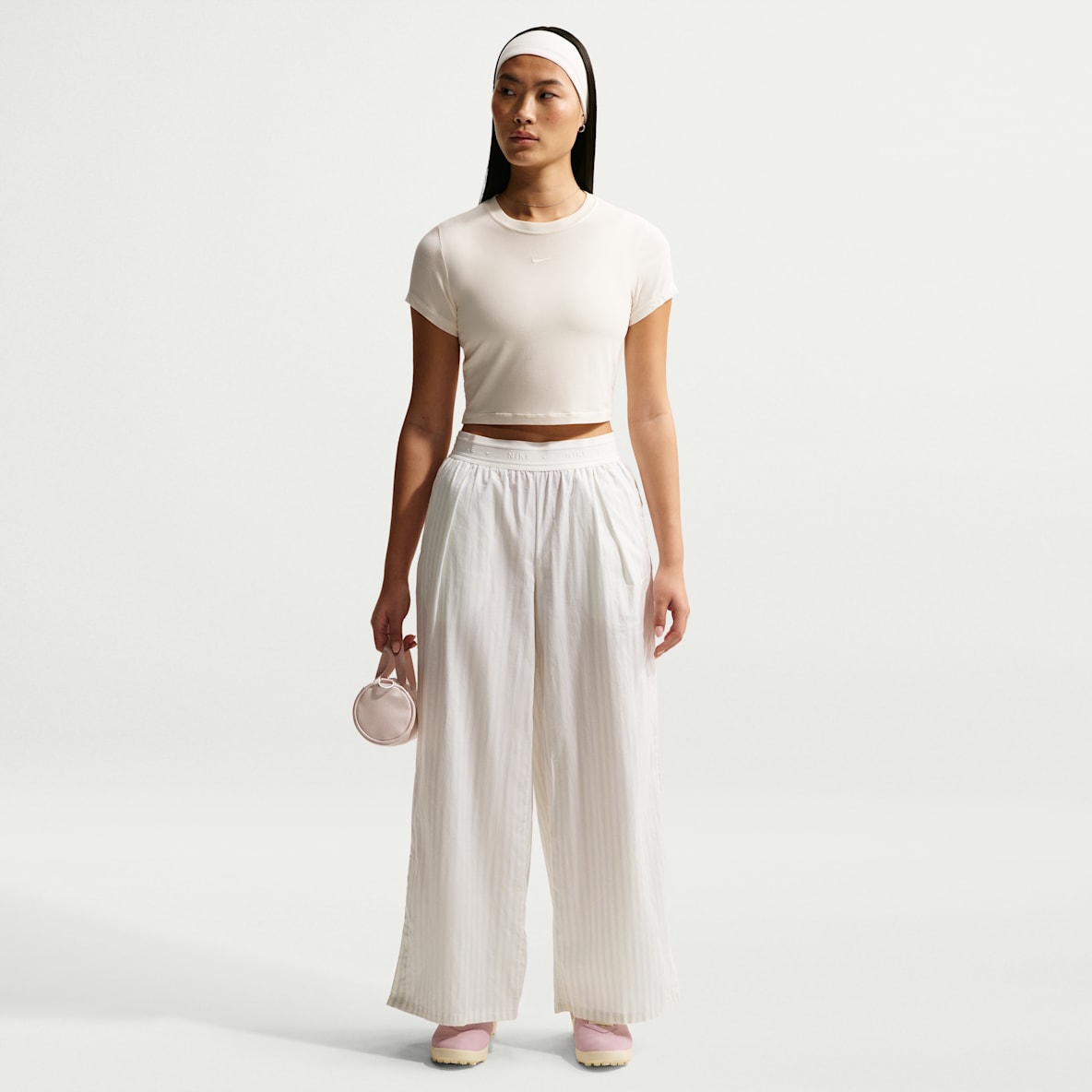 Nike Sportswear Chill Poplin Women's Loose Mid-Rise Woven Striped Trousers