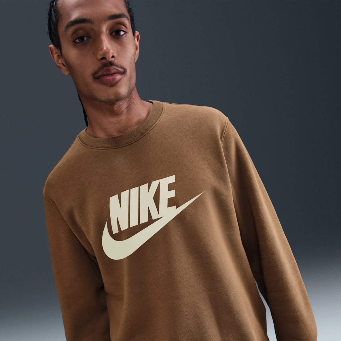 Nike Sportswear Club Men's Graphic Fleece Crew