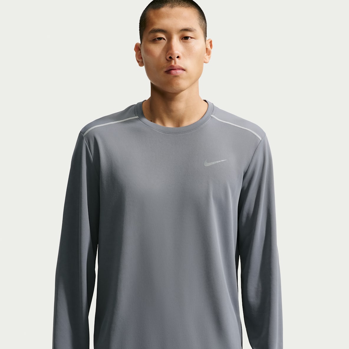 Nike Miler Men's Dri-FIT Long-Sleeve Running Top