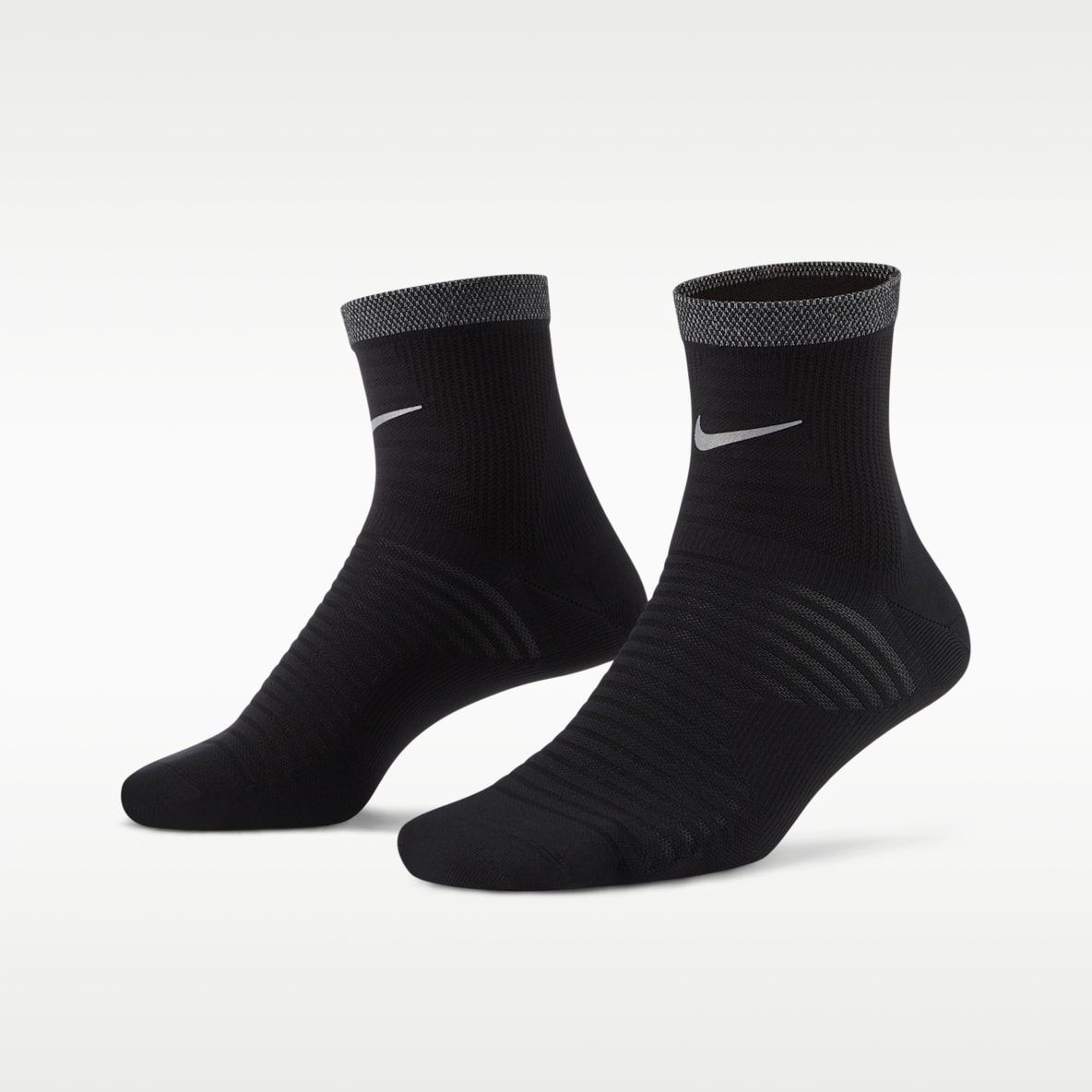 Nike Spark Lightweight Running Ankle Socks