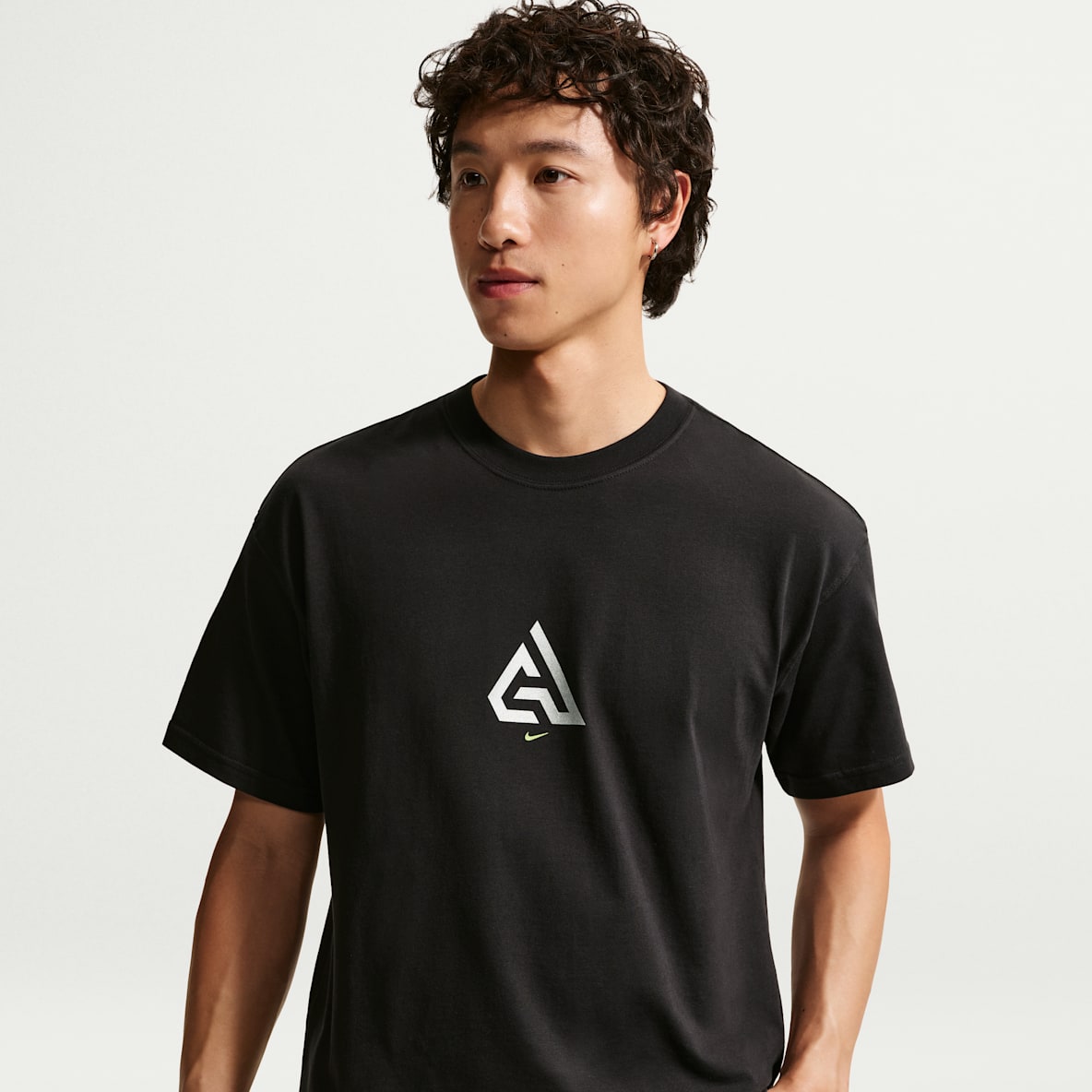 ヤニス メンズ バスケットボール Tシャツ