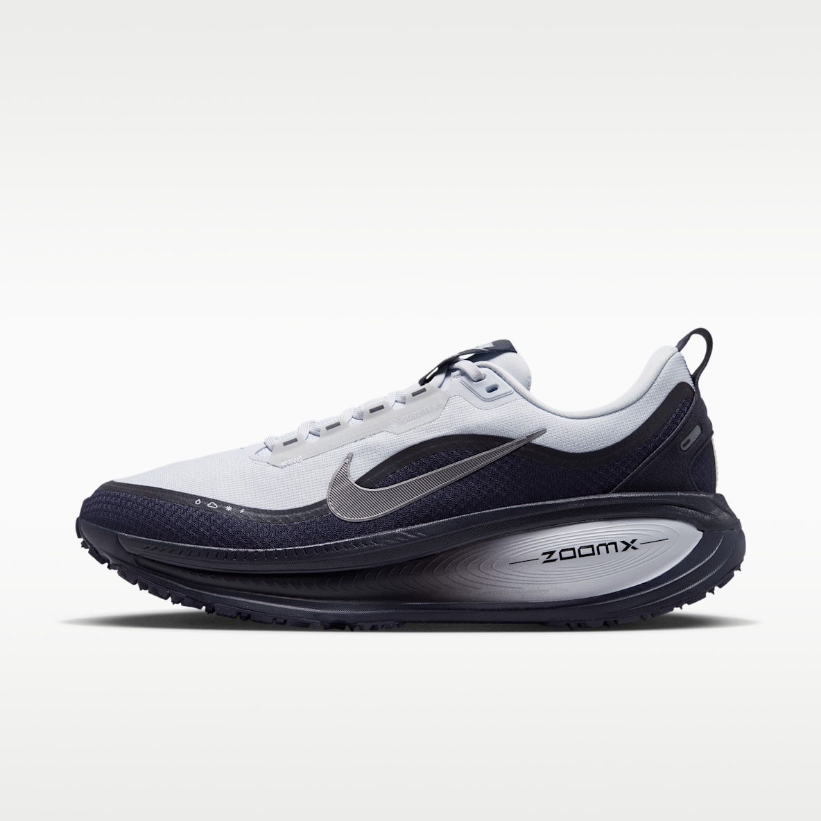 Nike Vomero 18 GORE-TEX Men's Waterproof Road Running Shoes with Reflective Accents