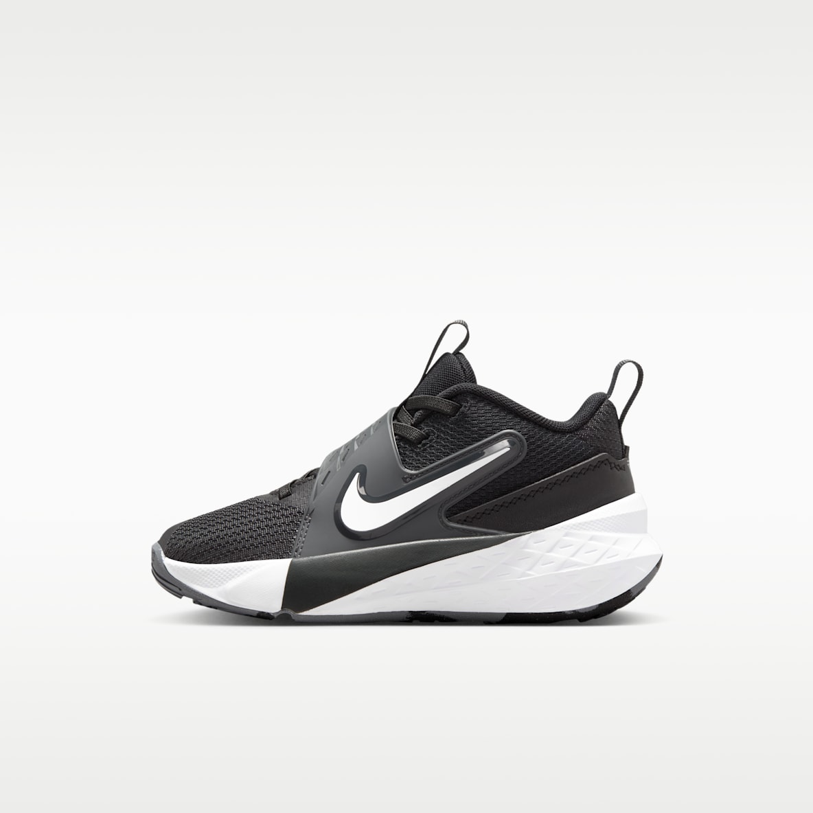 Nike Team Hustle D 12 Schuh (jüngere Kinder)