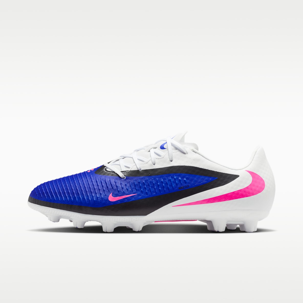 Nike Phantom 6 Low Academy Hard-Ground Soccer Cleats