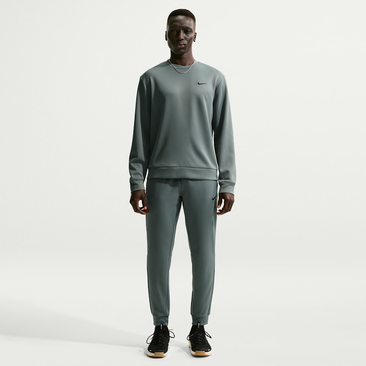 Nike Hyverse Men's Dri-FIT UV Training Joggers
