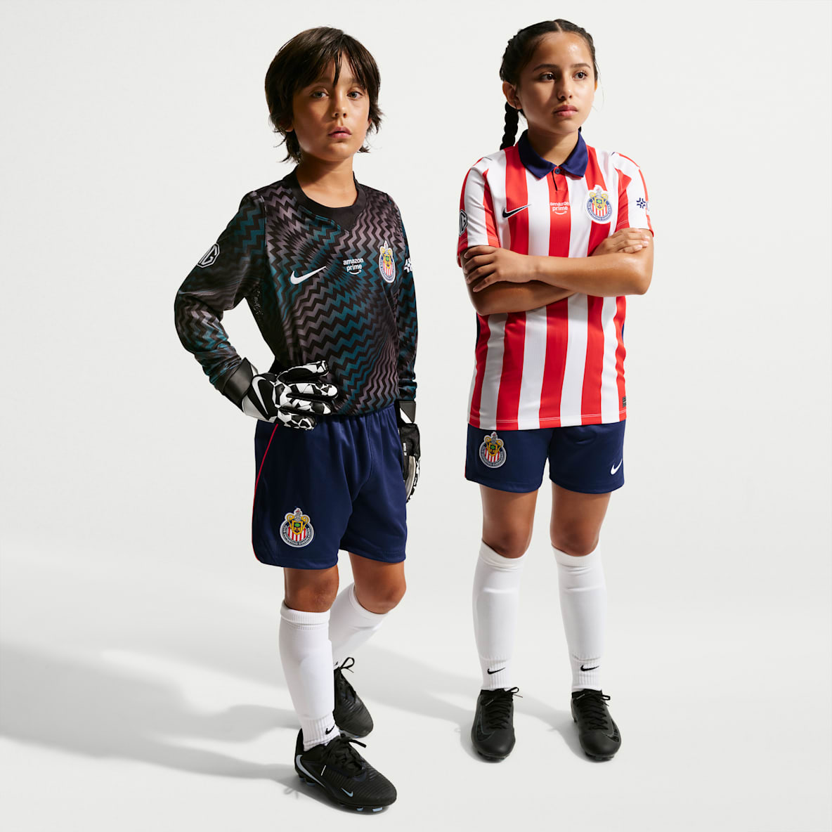 C.D. Guadalajara local 2026/27 Stadium Shorts de futbol Nike Dri-FIT Replica para niños talla grande
