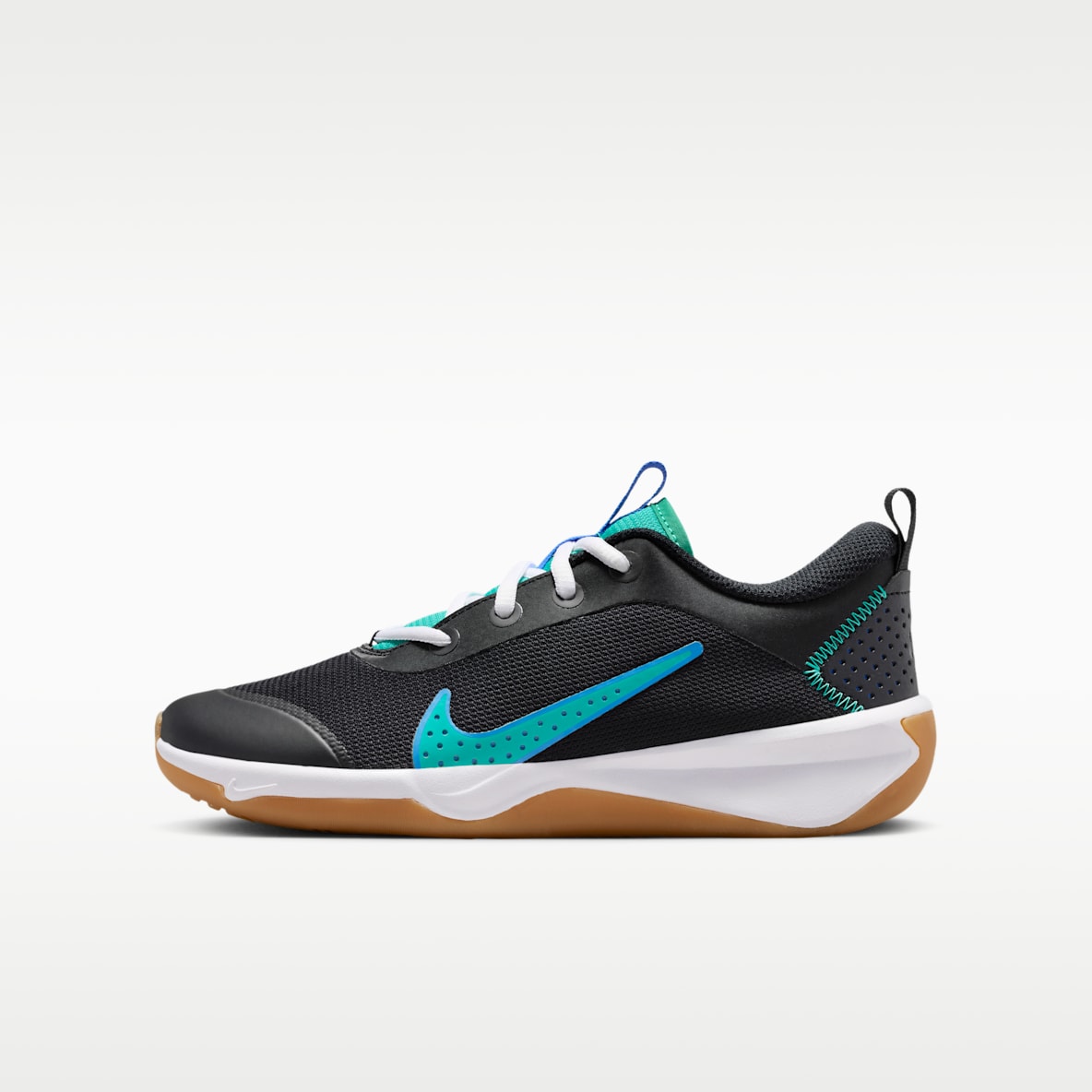 Nike Omni Multi-Court Big Kids' Indoor Court Shoes
