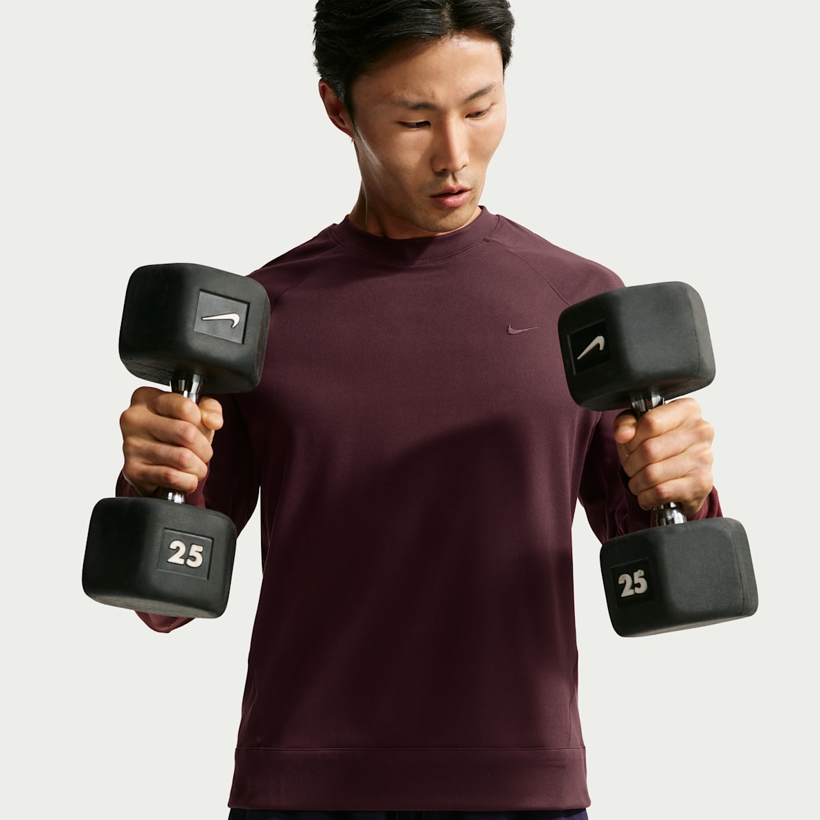 Nike Primary NanoKnit Men's Dri-FIT UV Protection Long-Sleeve Performance Top