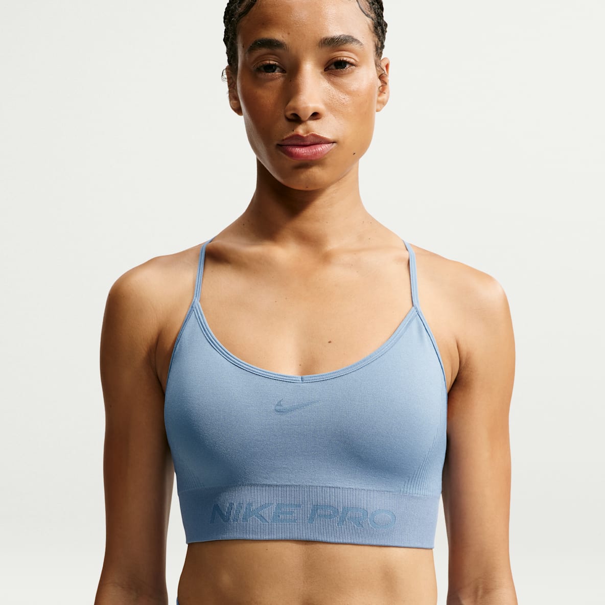 Nike Pro Seamless Women's Light-Support Padded Sports Bra