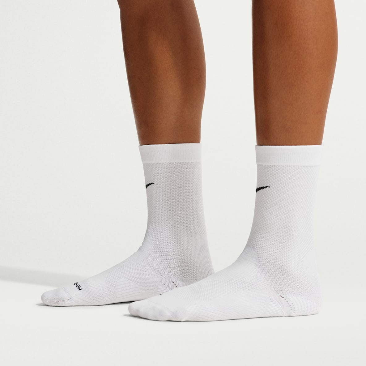 Nike VaporFast Soccer Crew Socks (1 Pair)