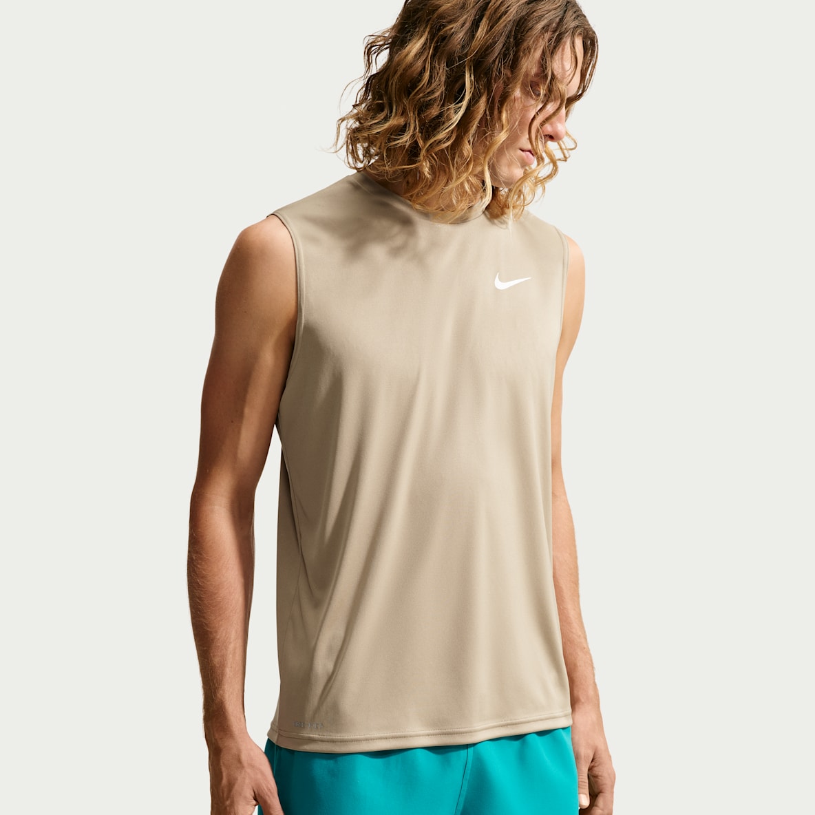 Nike Swim Hydroguard Essential Camiseta sin mangas Dri-FIT con protección contra los rayos UV para hombre
