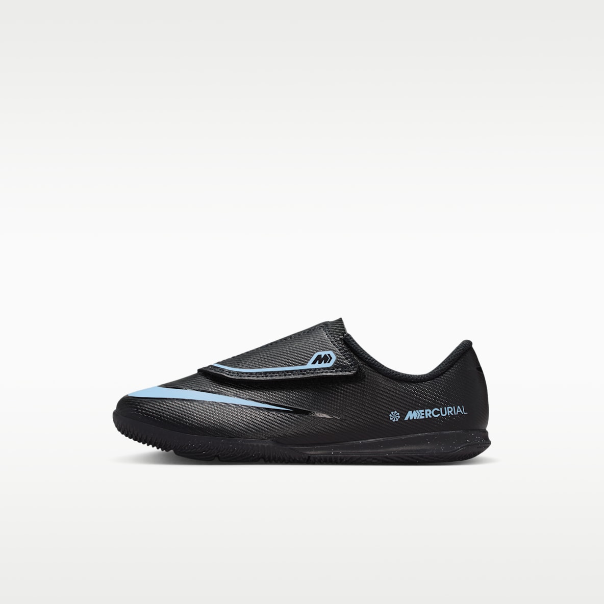 Nike Jr. Mercurial Vapor 16 Club Little Kids' IC Low-Top Soccer Shoes