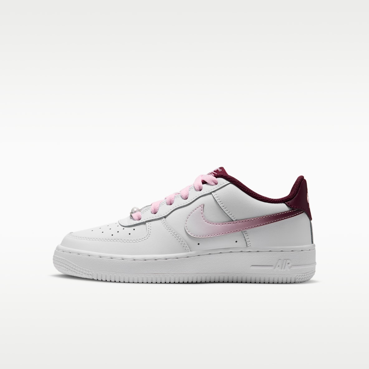 Nike Air Force 1 Low LV8 Older Kids' Shoes