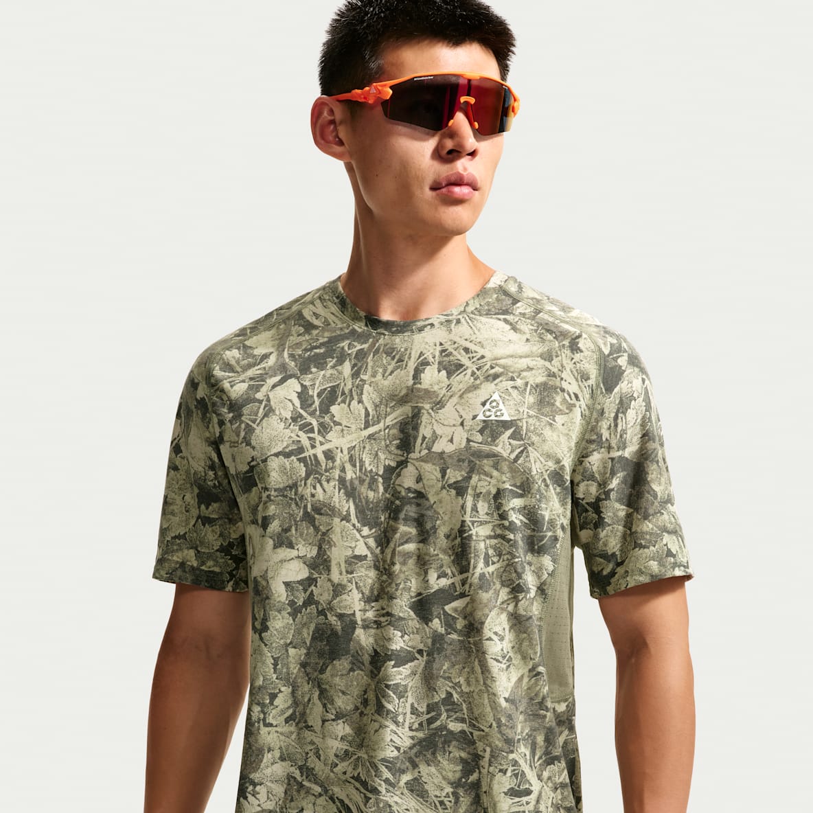 ACG "Solar Chase" 男款 Dri-FIT ADV 越野跑步上衣