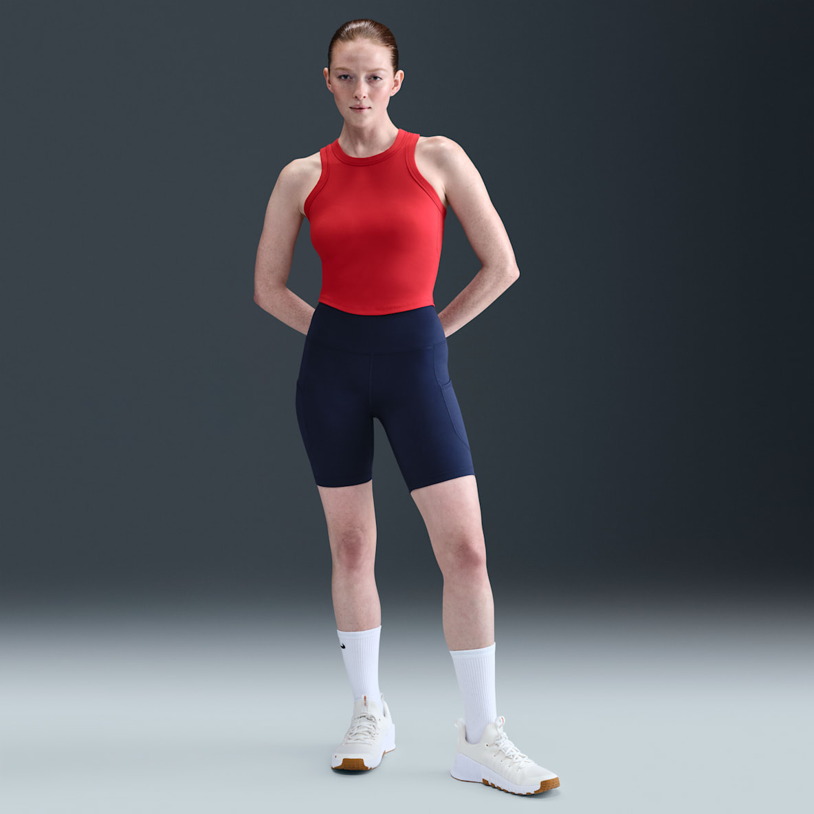 Nike One Shorts de ciclismo de tiro alto de 20 cm con bolsillos para mujer