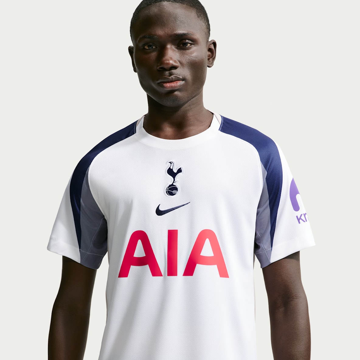 Tottenham Hotspur 2025/26 Stadium Home Men's Nike Dri-FIT Soccer Replica Jersey