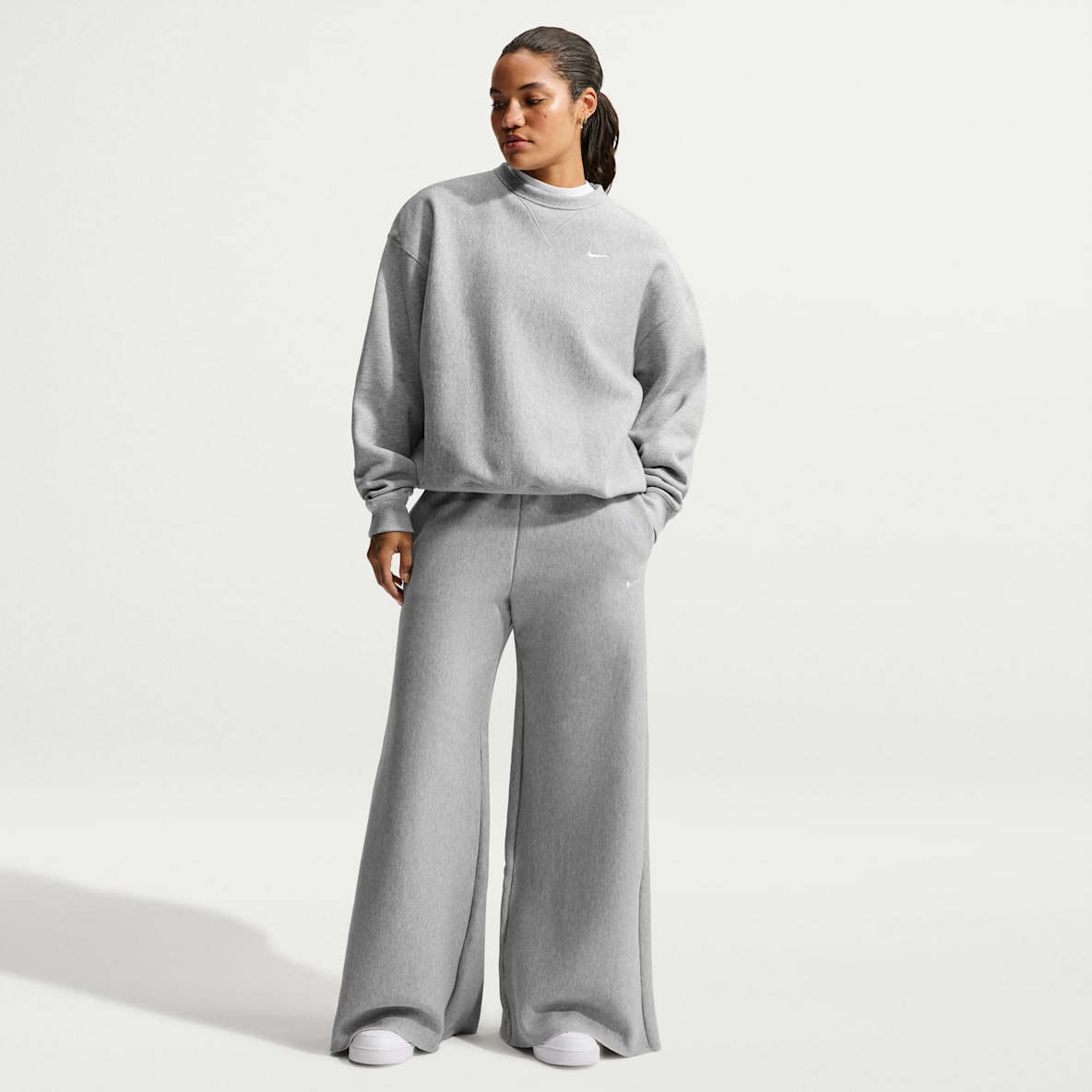 Nike Studio Fleece Heavyweight Women's Mid-Rise Wide-Leg Pants