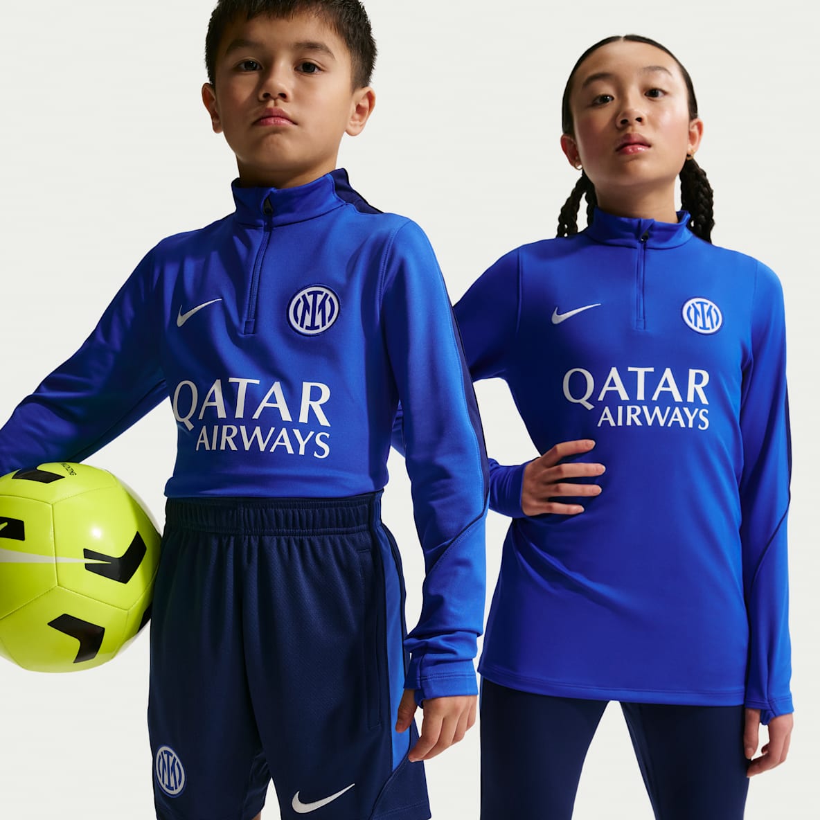 Inter Milan Strike Older Kids' Nike Dri-FIT Football Knit Drill Top
