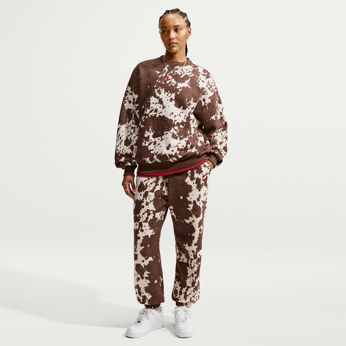 Nike Studio Fleece Medium Weight Pants oversized de tiro alto con puño elástico para mujer