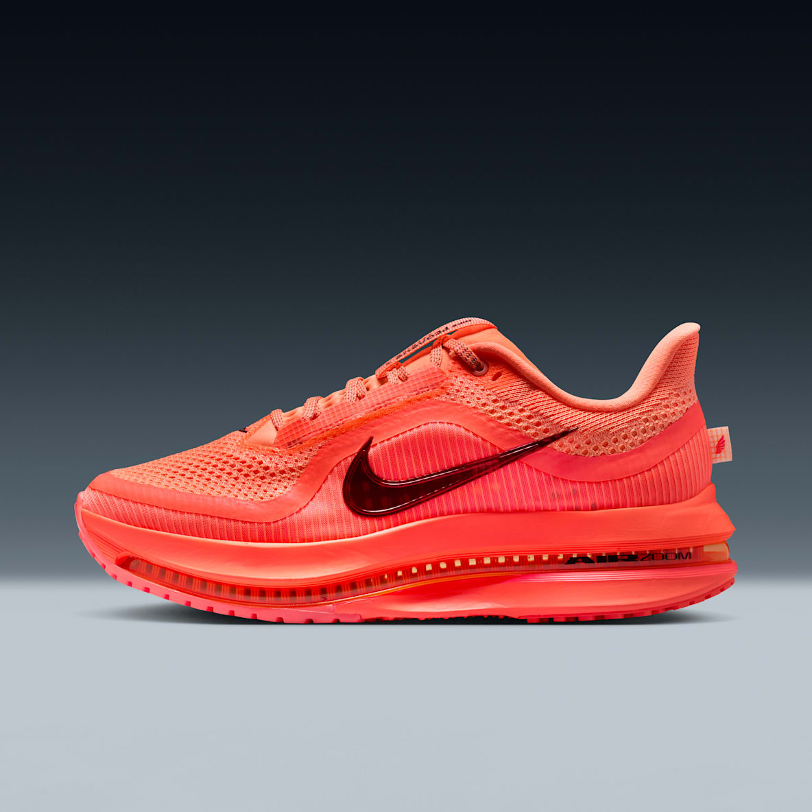 Nike Pegasus Premium Tenis de correr en pavimento para mujer