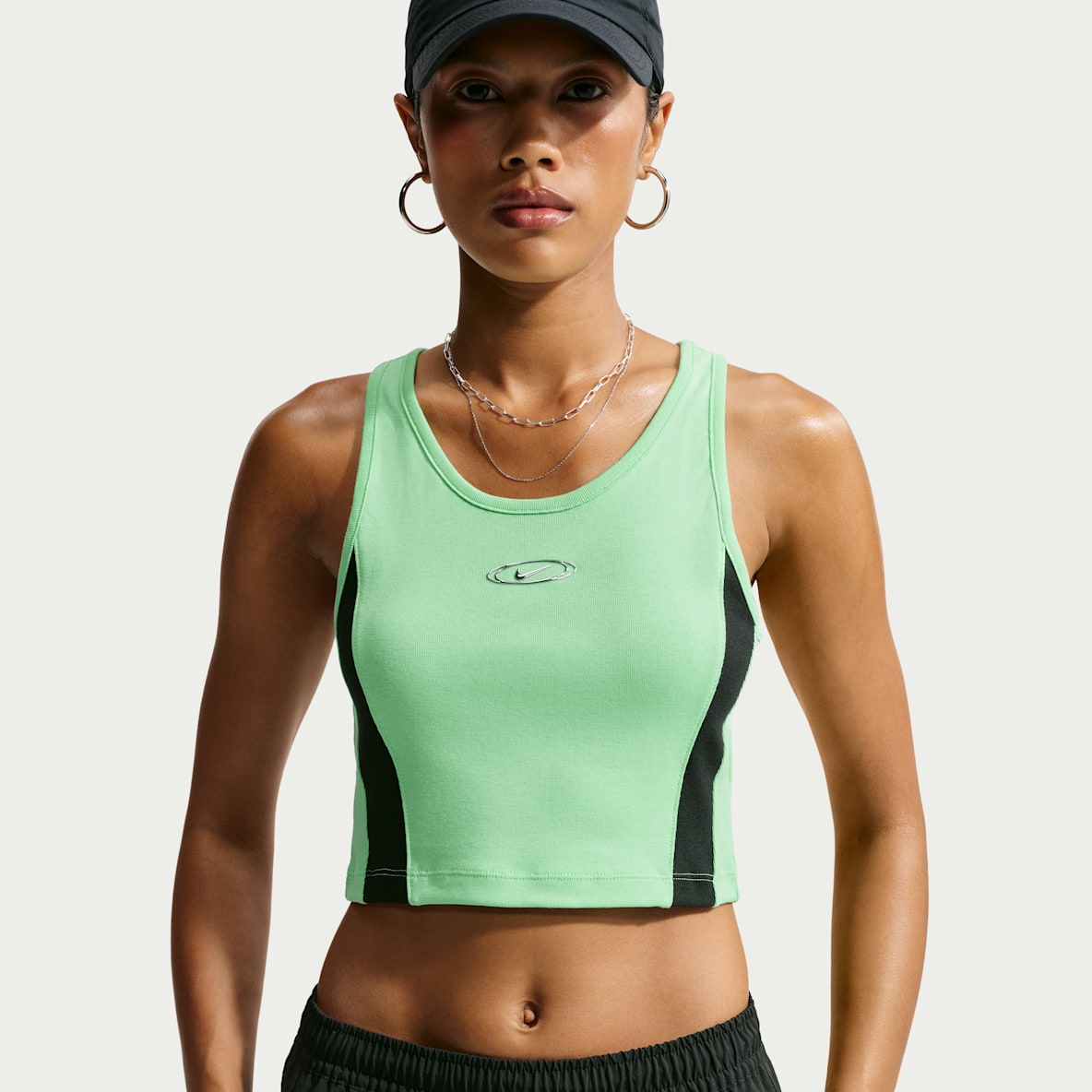 Nike Sportswear Camiseta de tirantes ajustada cropped para mujer