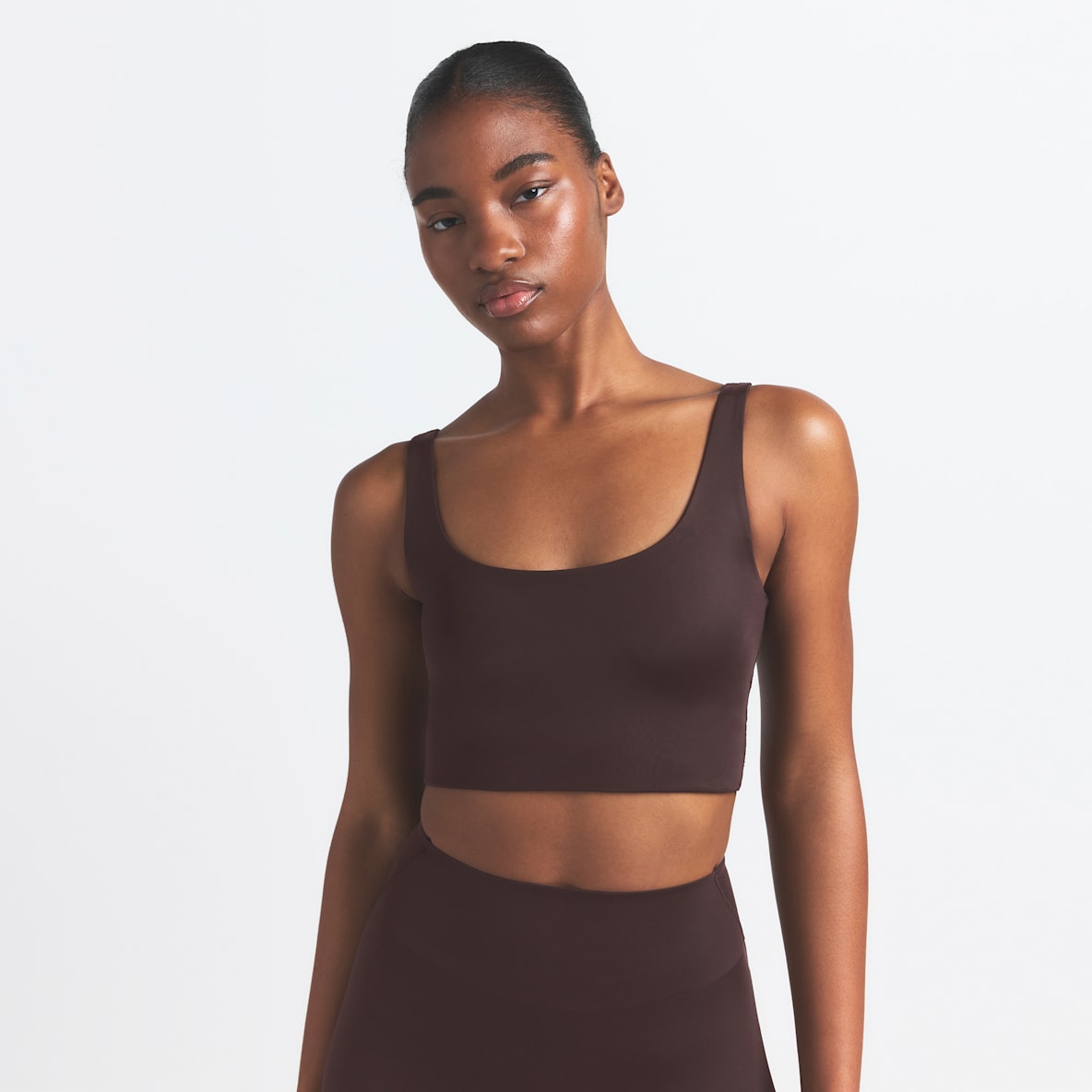NikeSKIMS Shine Women's Scoop-Neck Bra Top