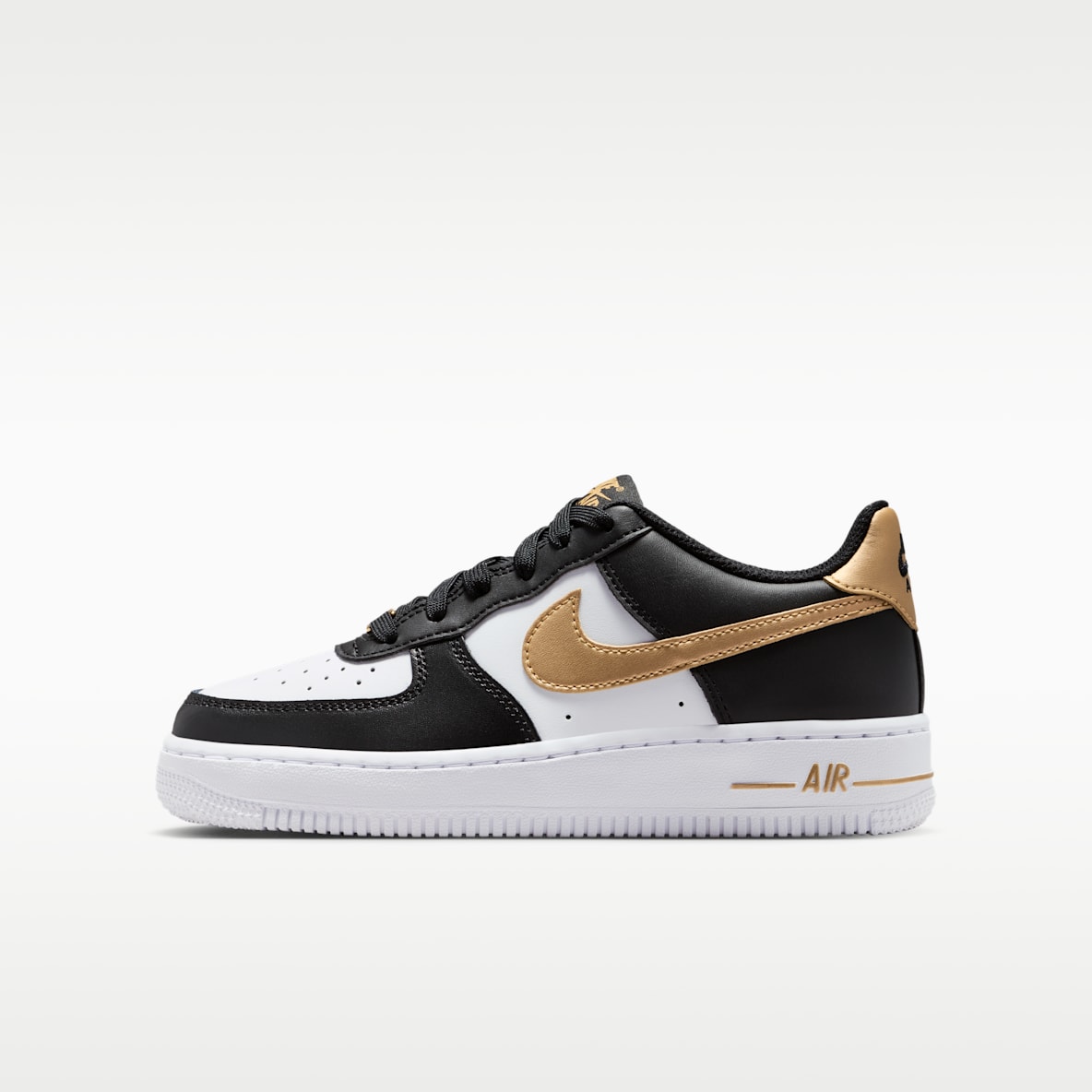 Nike Air Force 1 Older Kids' Shoes