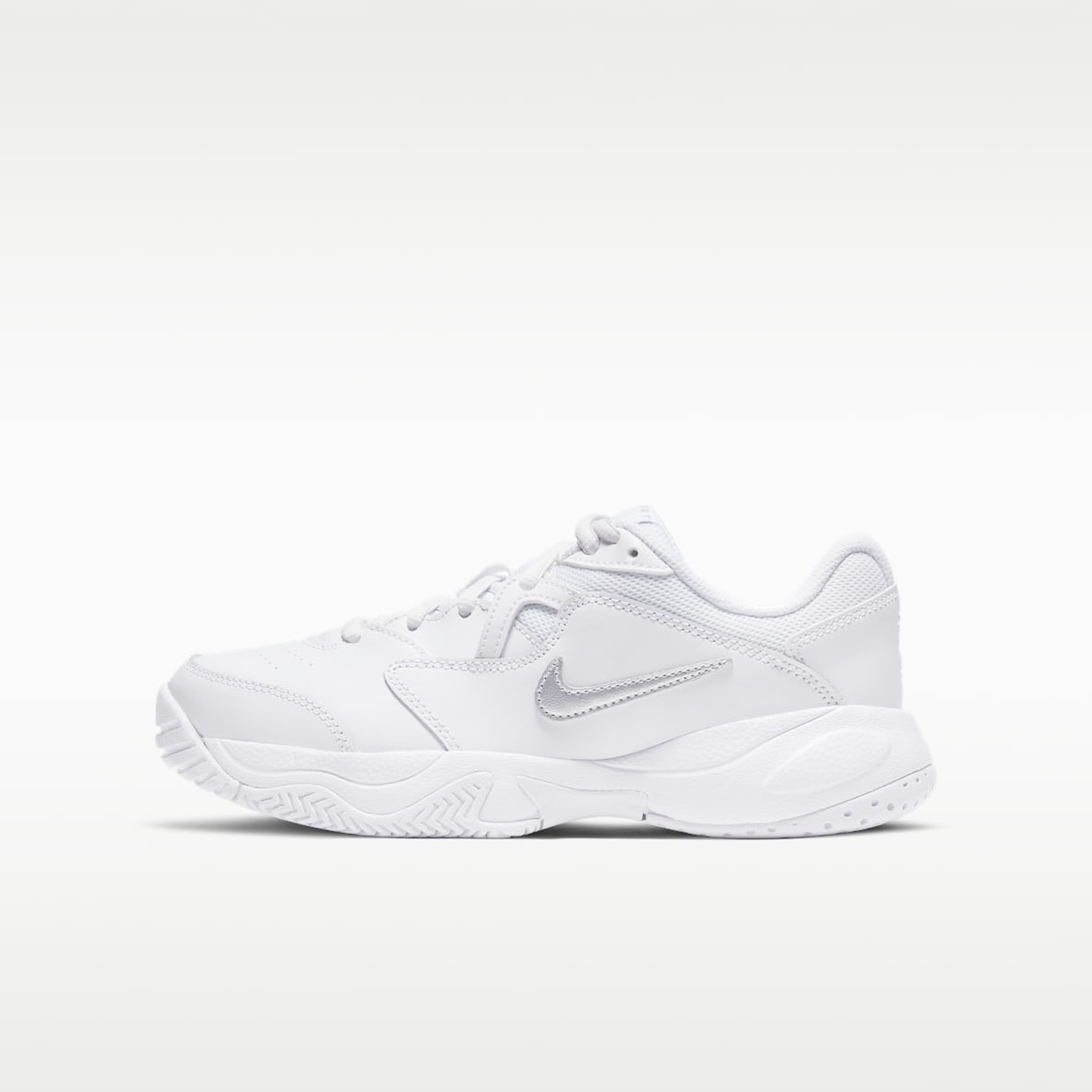 NikeCourt Jr. Lite 2 Older Kids' Tennis Shoe