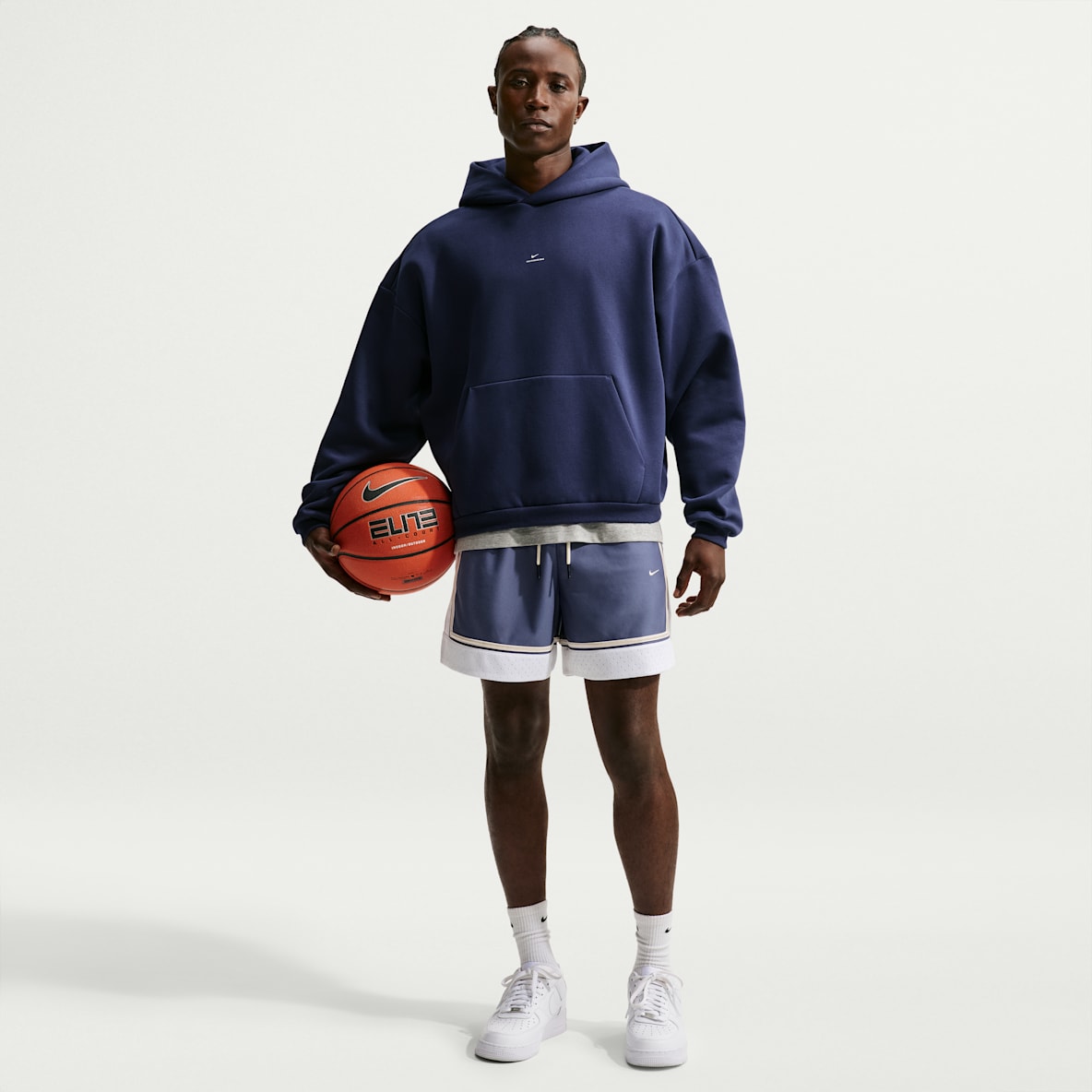 Nike Standard Issue Men's Dri-FIT 6" Basketball Shorts