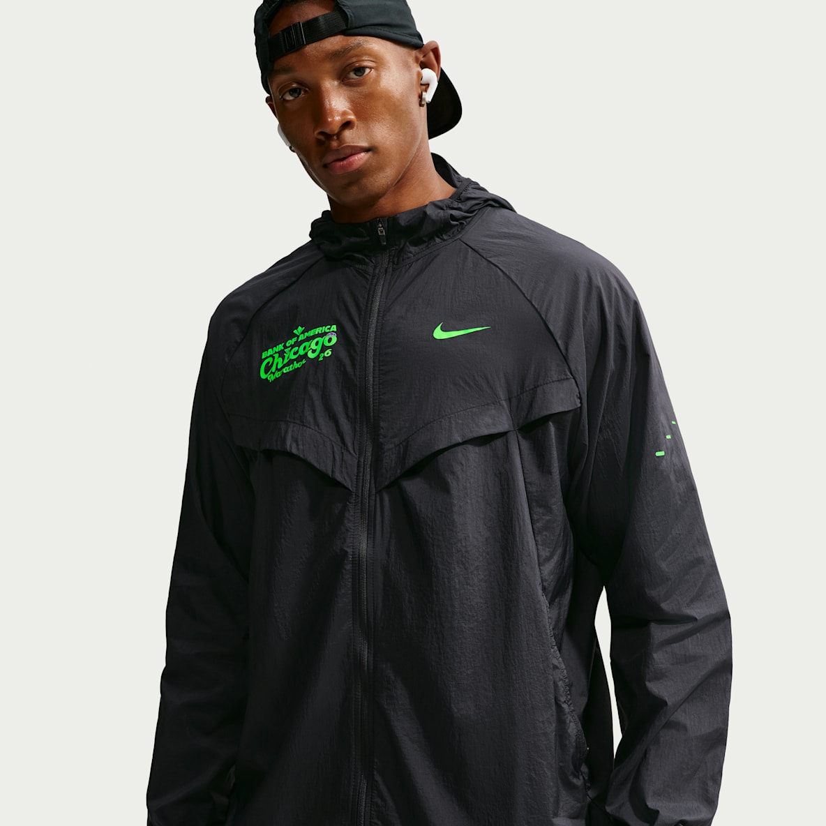 Nike Stride Men's Repel UV Protection Running Jacket
