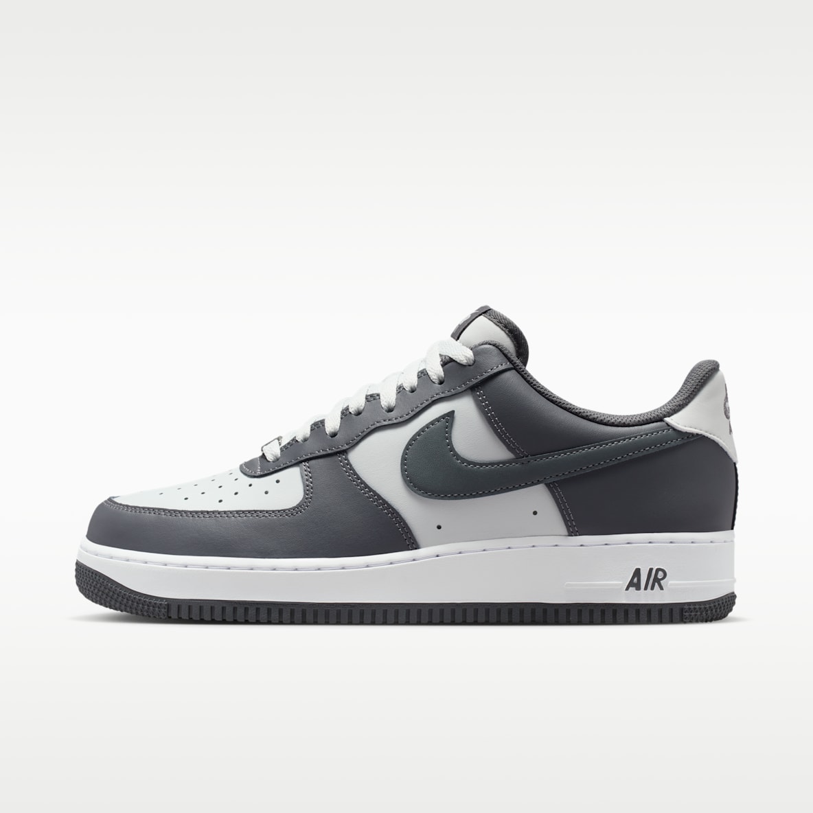 Nike Air Force 1 '07 Men's Shoes