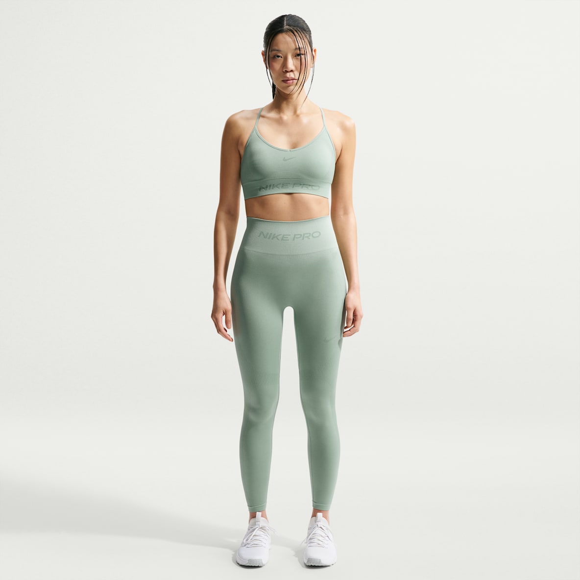 나이키 프로 심리스 여성 하이웨이스트 7/8 레깅스