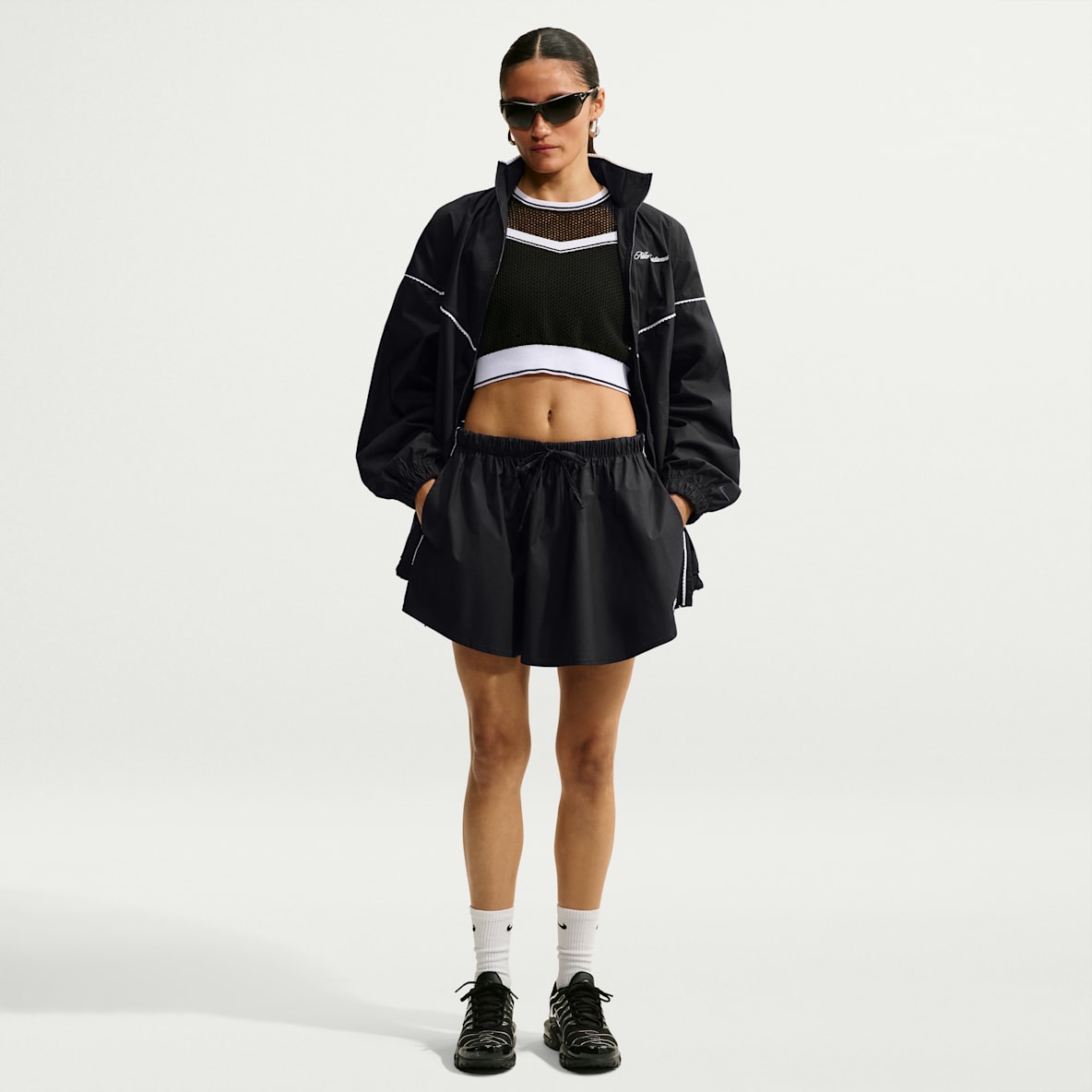 Nike Sportswear Women's Mid-Rise Scalloped-Trim Poplin Skirt